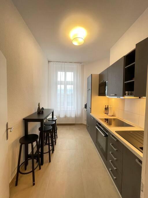 Lucky Stays Ls10 - Vollausstattung - Zentrum - Aufzug - Grosse Kueche - 2 Zimmer - Smart-Tv ماغديبورغ المظهر الخارجي الصورة